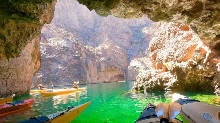 How to plan a Kayaking Trip from Willow Beach to Emerald Cave,  Arizona