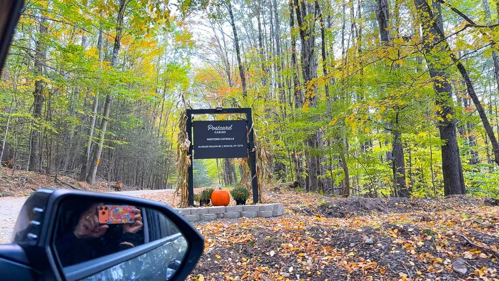 Entrance to Postcard Cabins Western Catskills